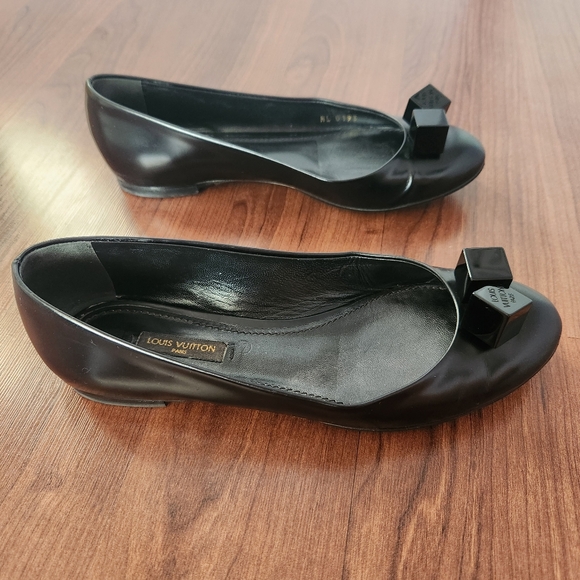Louis Vuitton Black Ballet Flats - Picture 3 of 7